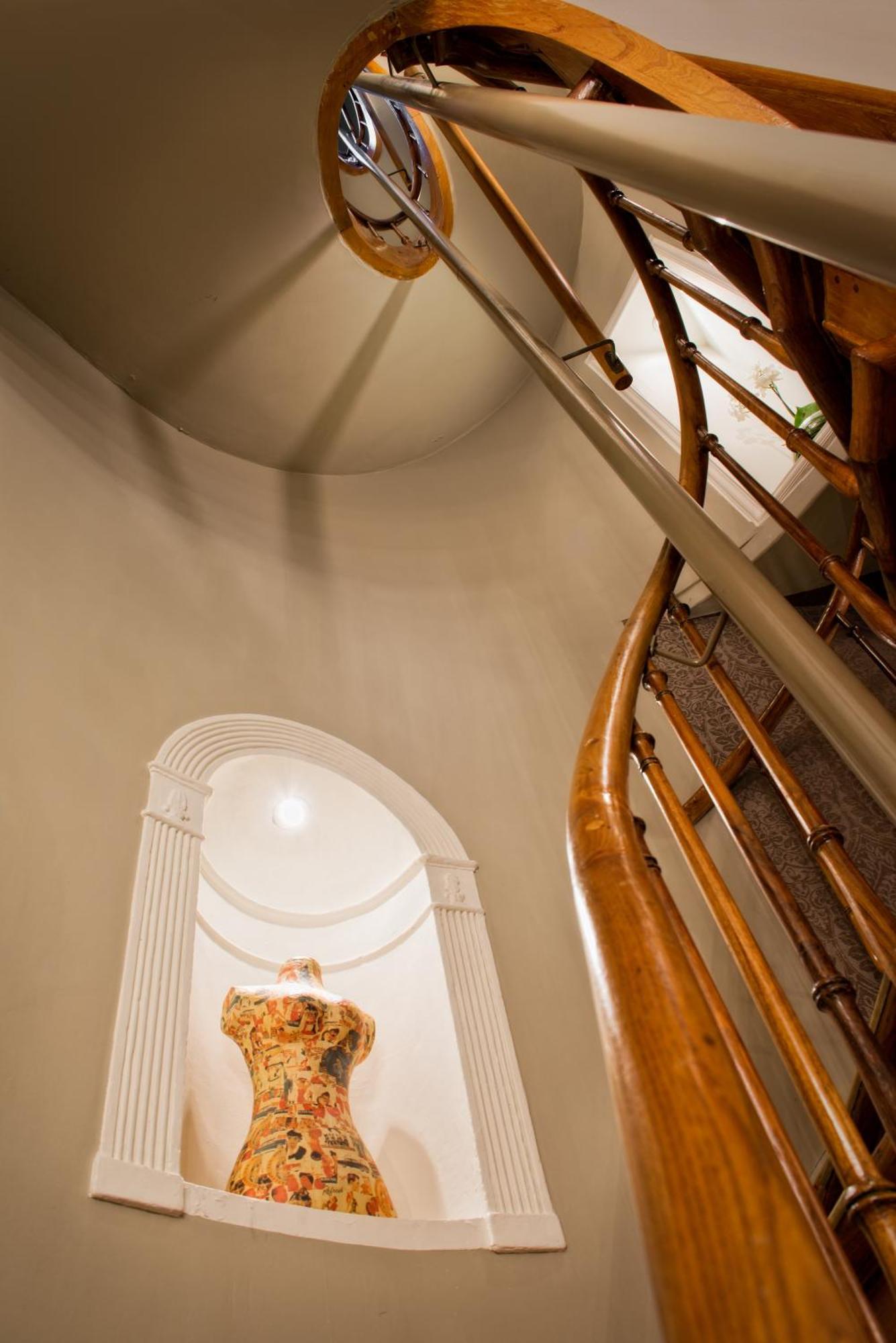 Boutique Hotel Caelus VII Tongeren Bagian luar foto