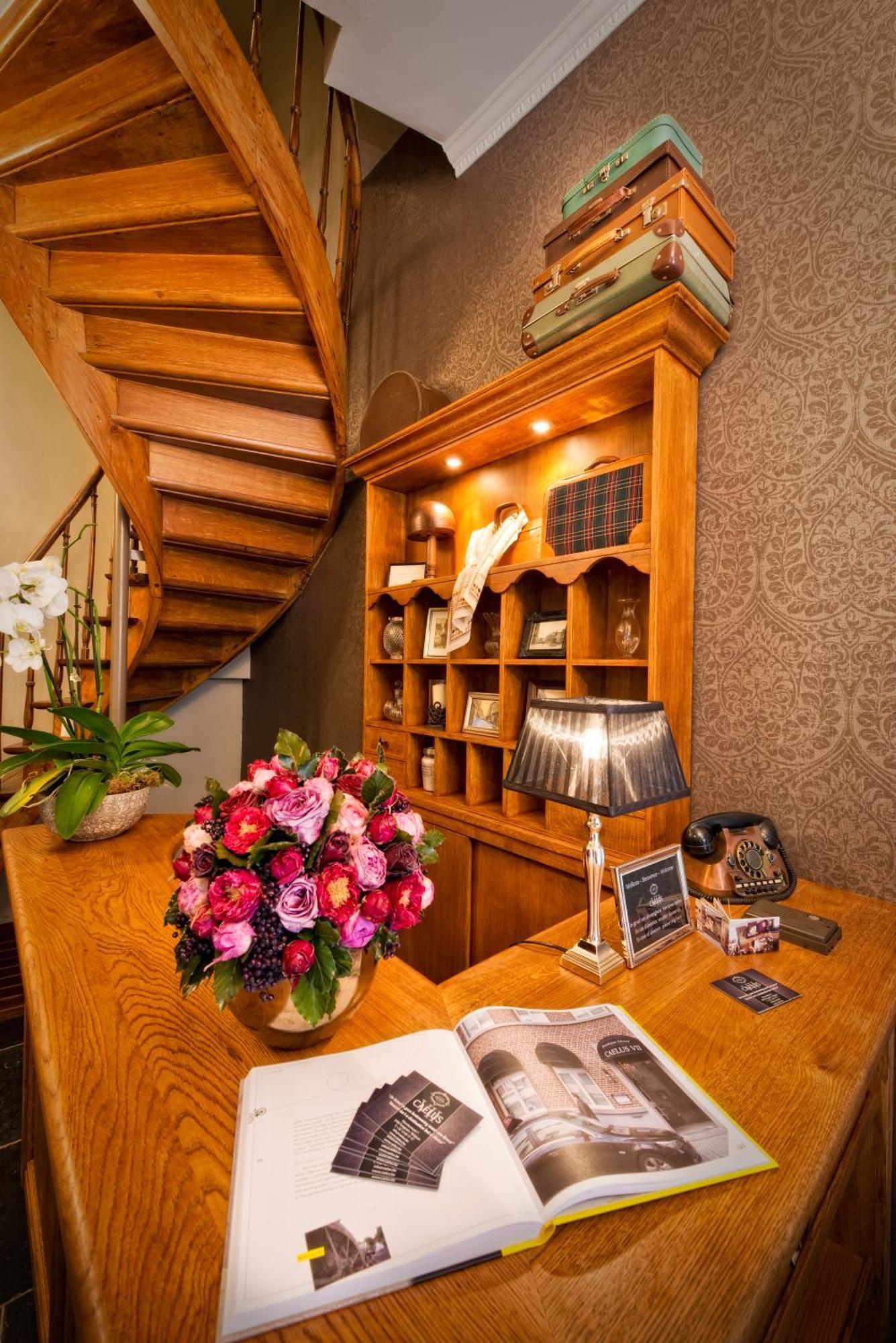 Boutique Hotel Caelus VII Tongeren Bagian luar foto