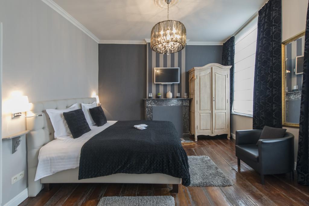 Boutique Hotel Caelus VII Tongeren Bagian luar foto