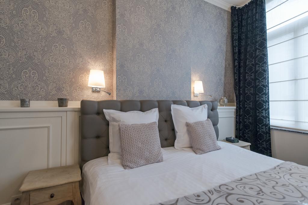 Boutique Hotel Caelus VII Tongeren Bagian luar foto